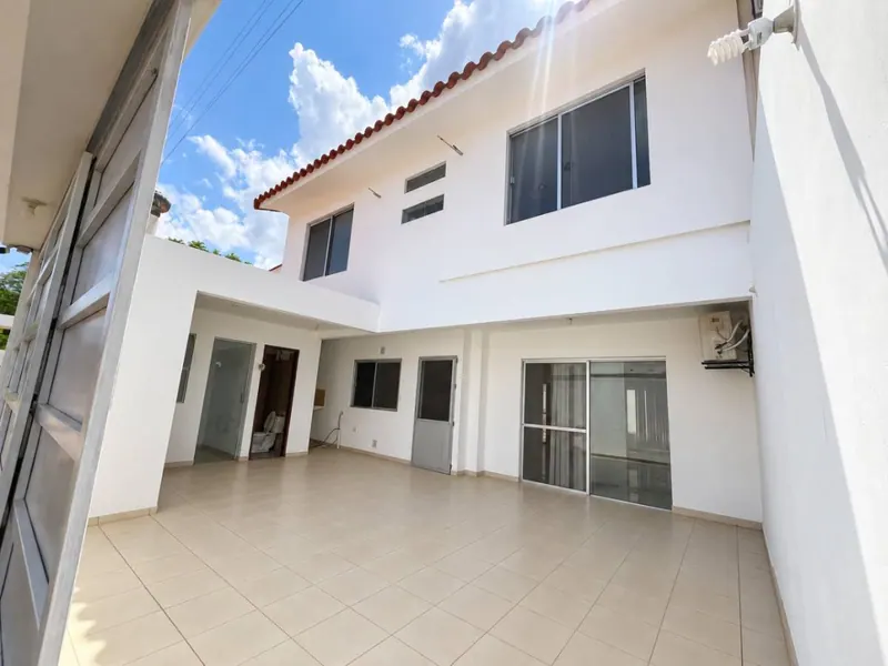 Casa de 3 dormitorios en venta en el condominio Boulevard Norte: foto 3 de 15