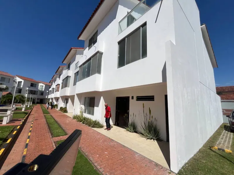 Casa de 3 dormitorios en venta en el condominio Boulevard Norte: foto 4 de 15