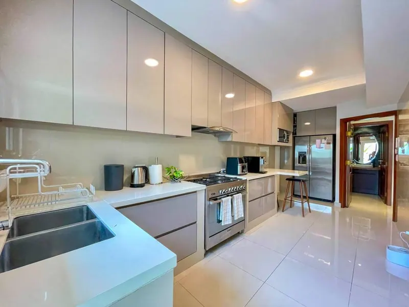 Casa remodelada de 3 dormitorios en venta en Las Palmas: foto 2 de 15