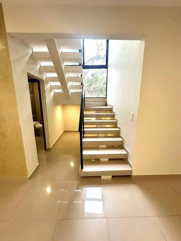 Casa de 3 dormitorios en alquiler en Mar Adentro, Urubó: foto 19 de 27