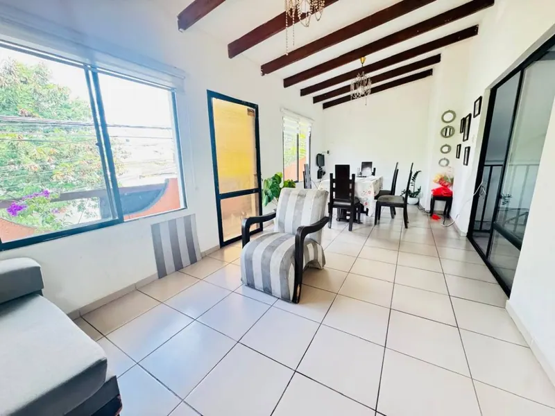 Casa comercial en esquina en venta en la Zona Sur, 341 m²: foto 9 de 25
