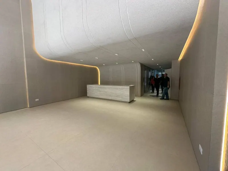 Departamento de 1 dormitorio en venta en Uptown Drei, Equipetrol: foto 3 de 17