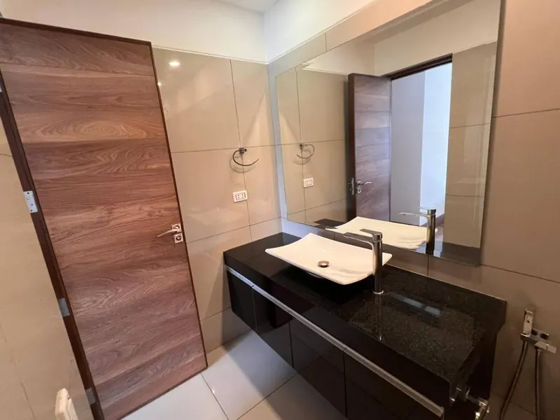 Departamento amoblado de 2 dormitorios en alquiler en Sky Blue: foto 4 de 12