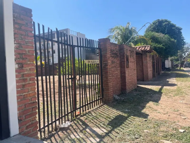 828 m² lot for rent on the 3rd ring, near the zoo