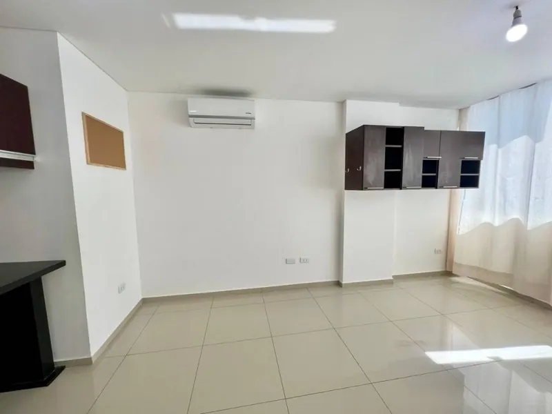 Monoambiente en venta en Torre Baruc, Av. Banzer 6to anillo: foto 3 de 11