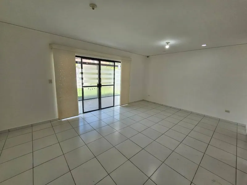Casa de 3 dormitorios en venta en el condominio La Fontana Riviera 1: foto 5 de 17