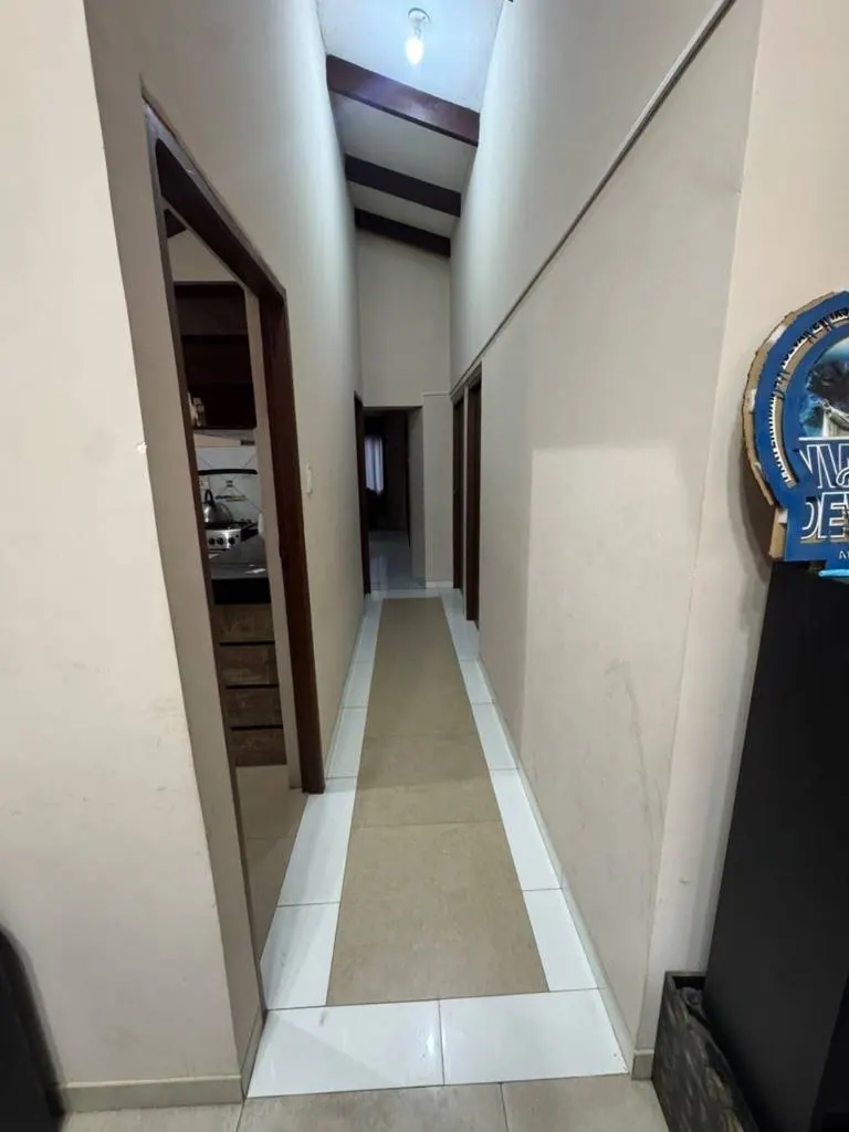 Casa de 4 dormitorios en venta en la Urbanización La Cruz, Zona Este: foto 6 de 8