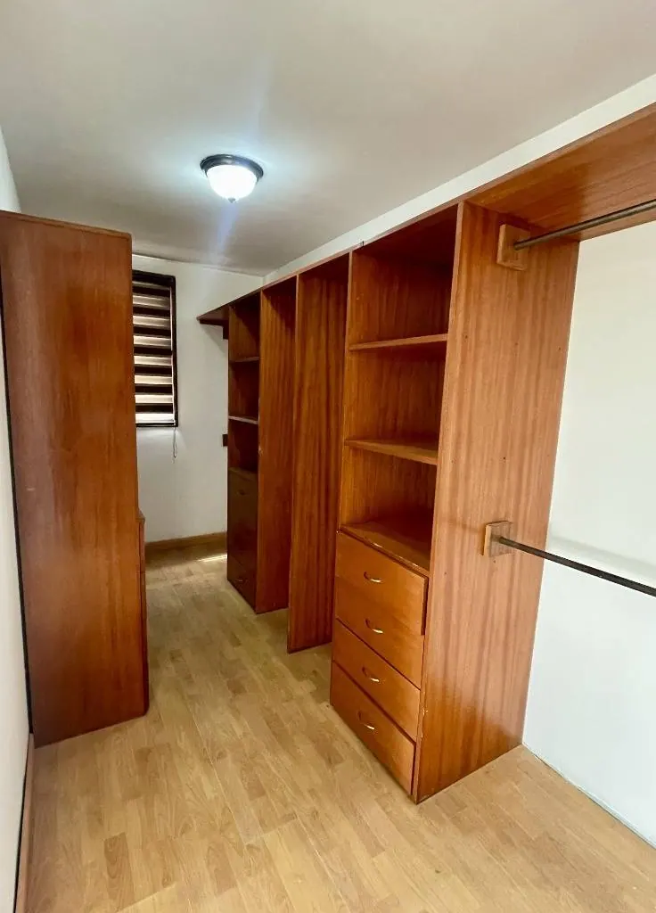 4-bedroom house with en-suite bathrooms for rent on Charcas street: foto 6 de 7