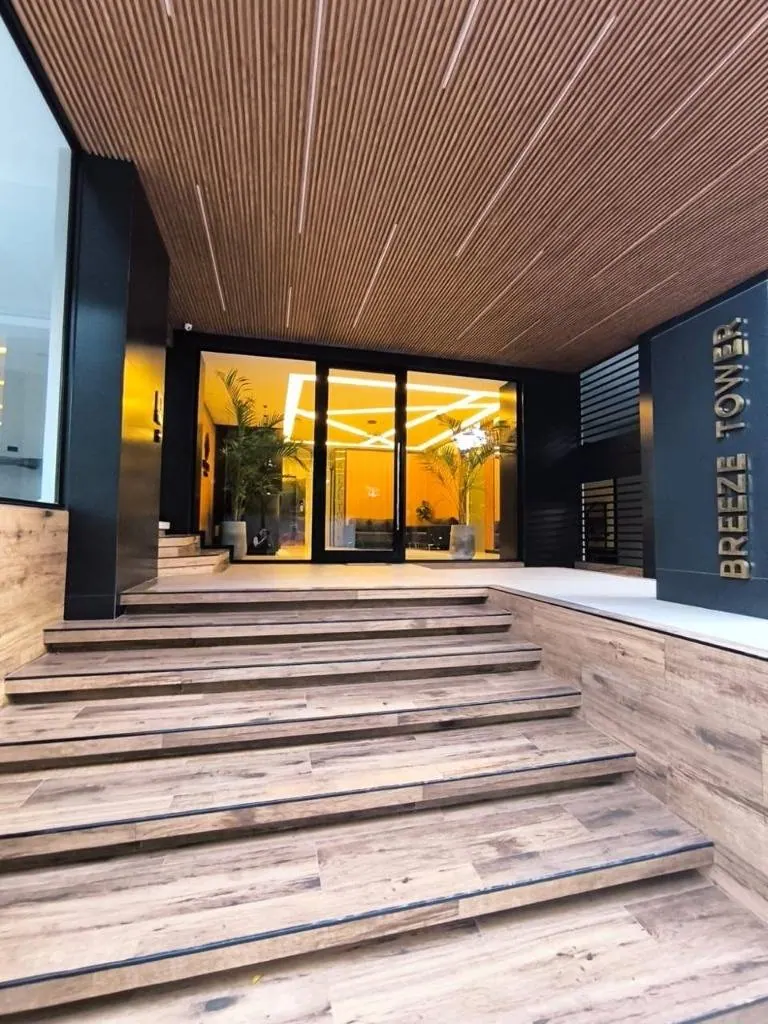 Departamento a estrenar en alquiler en Breeze Tower, Equipetrol: foto 3 de 6