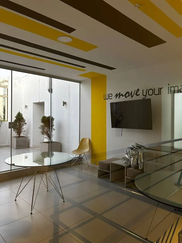 Monoambiente amoblado de 43 m² en venta en Equipetrol: foto 10 de 11