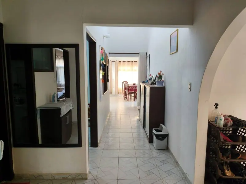 3-bedroom house for sale downtown, 324 m² lot: foto 9 de 15