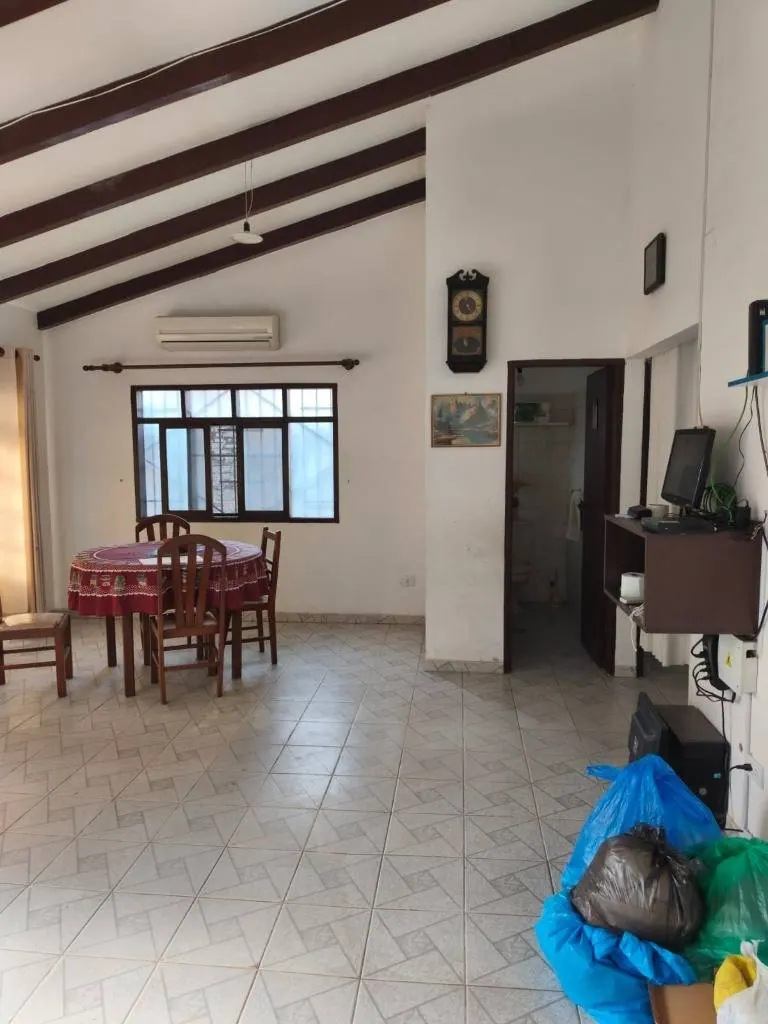 3-bedroom house for sale downtown, 324 m² lot: foto 11 de 15