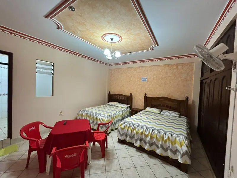 Hotel en venta en Samaipata, frente a la plaza principal: foto 4 de 13