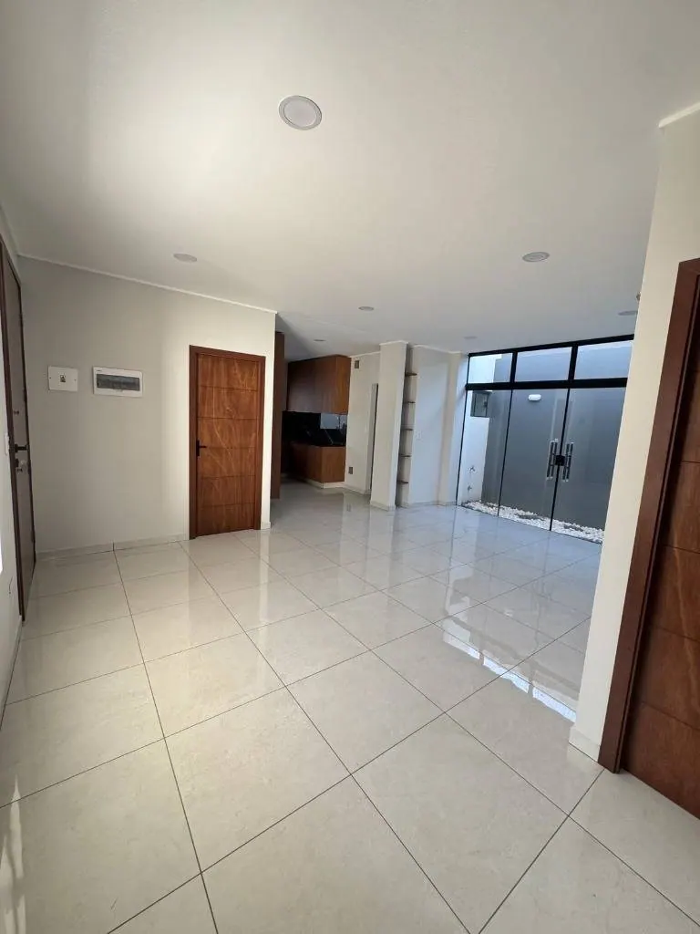 Casa de 4 dormitorios con piscina en preventa en la Zona Norte: foto 6 de 11