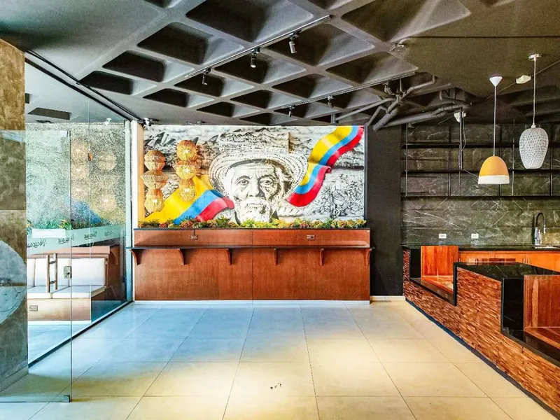 Commercial space for rent on Av. 7th Ring, North Zone