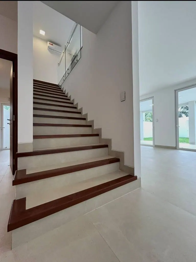 Casa de 3 dormitorios en alquiler en condominio Bosques de la Colina: foto 2 de 14