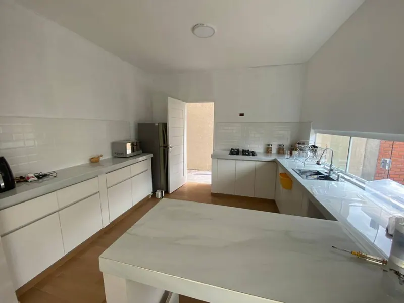 Casa de 3 dormitorios en alquiler en el condominio Asaí Norte 2: foto 7 de 13