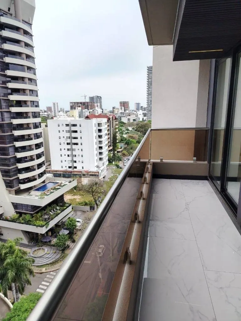 Departamento a estrenar en alquiler en Sky Tower, Equipetrol: foto 10 de 20