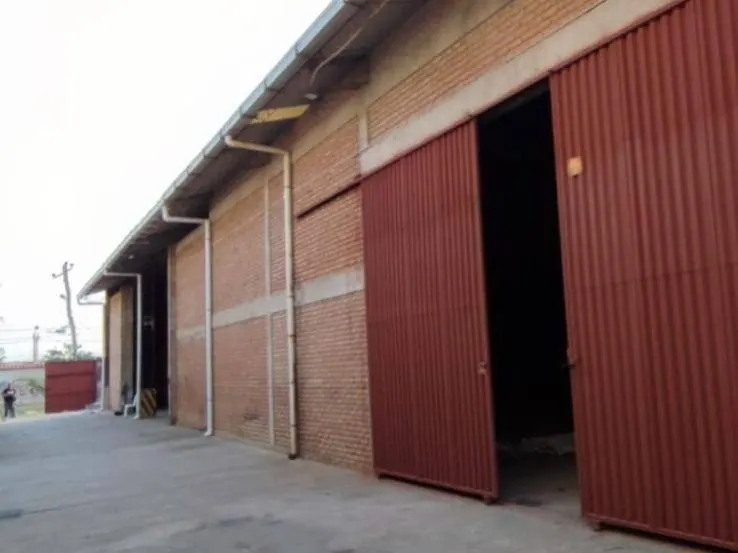 Galpones en alquiler en el km 9 de la Av. Banzer, Zona Norte