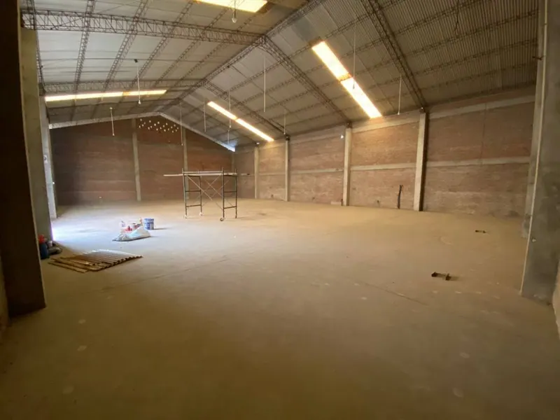 Warehouses for rent at km 9 of Av. Banzer, North Zone: foto 4 de 11