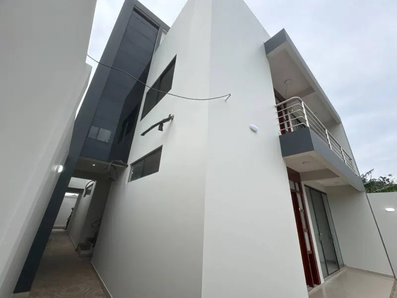 Two-story house with two apartments for sale at km 9 Doble Vía: foto 15 de 30