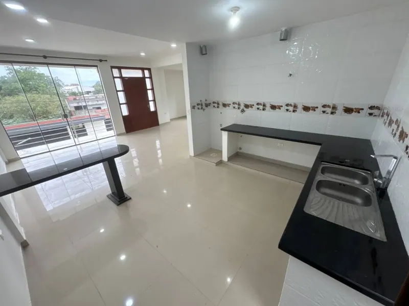 Two-story house with two apartments for sale at km 9 Doble Vía: foto 20 de 30