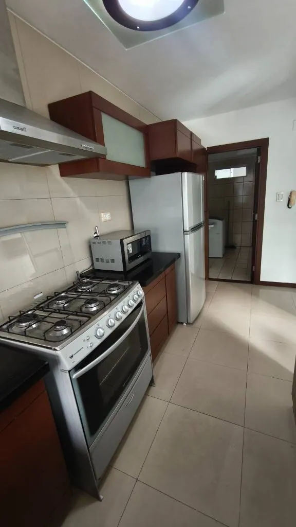Furnished 3-bedroom duplex apartment for rent: foto 6 de 26