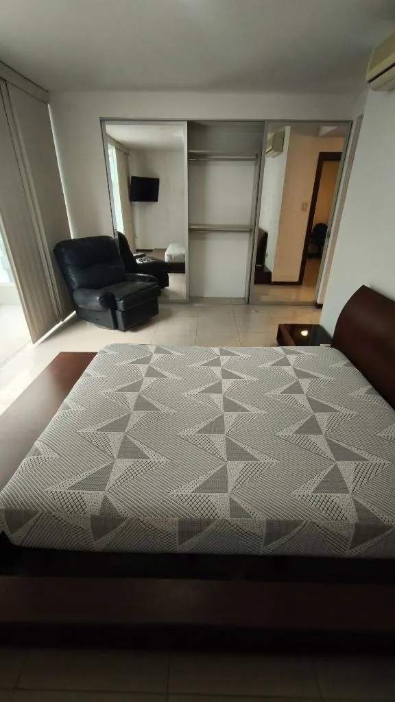 Furnished 3-bedroom duplex apartment for rent: foto 11 de 26