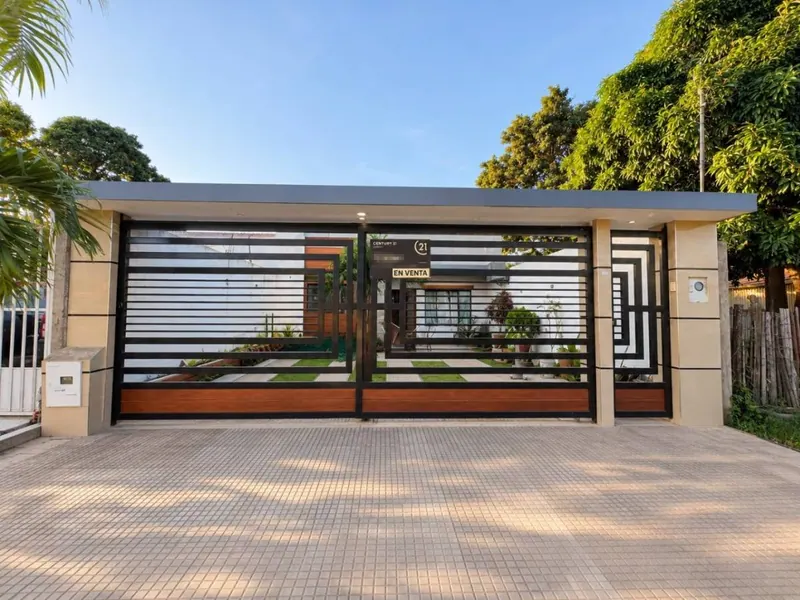 4-bedroom house for sale in the South Zone, Los Lotes neighborhood