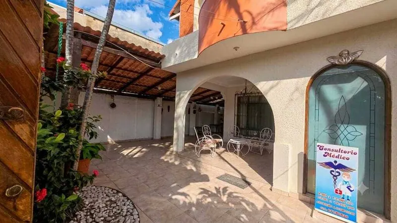 Casa multifamiliar en venta sobre la av. Roca y Coronado, 521 m²: foto 4 de 5