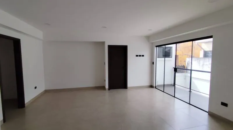Brand-new 2-bedroom apartment for sale on Av. Alemania: foto 7 de 14