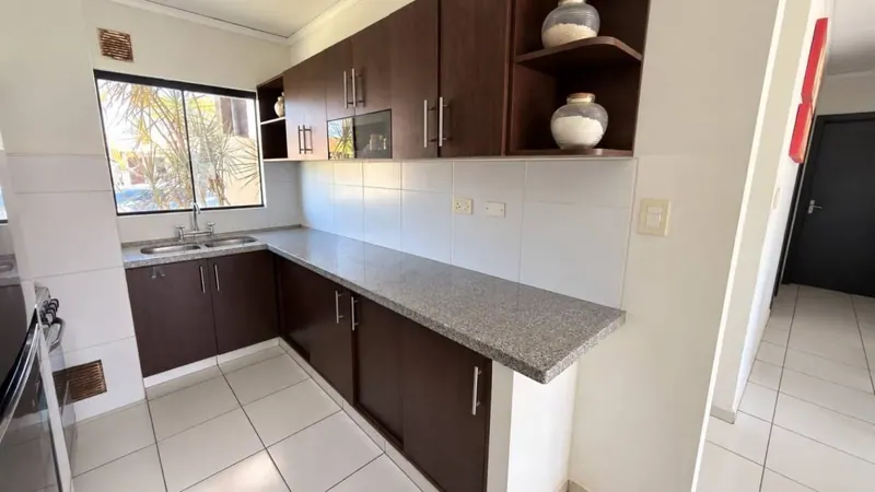 3-bedroom house for sale in the Las Fontanas Riviera 1 gated community: foto 3 de 11