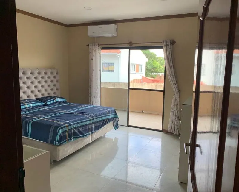 5-bedroom house for sale on Radial 13, North Zone: foto 10 de 16