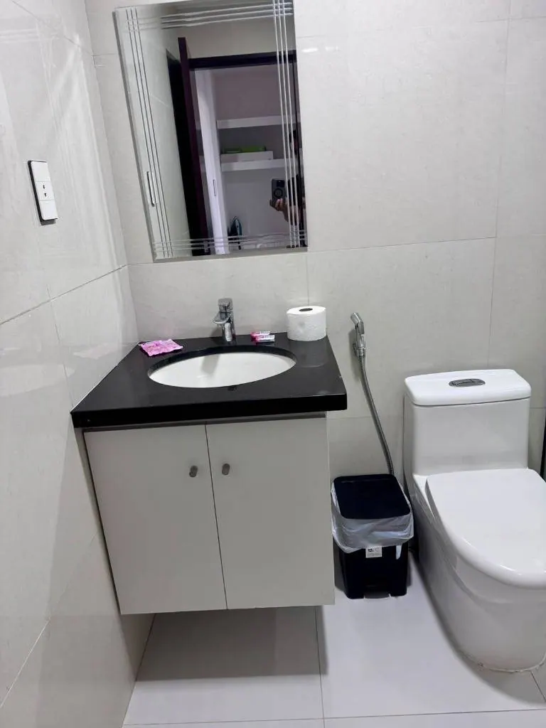 Furnished 3-bedroom apartment for rent in Berchatti: foto 4 de 4