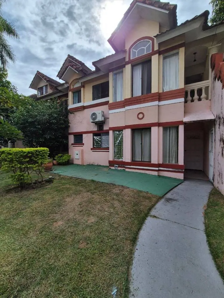 Furnished 1-bedroom apartment for rent in Montibello