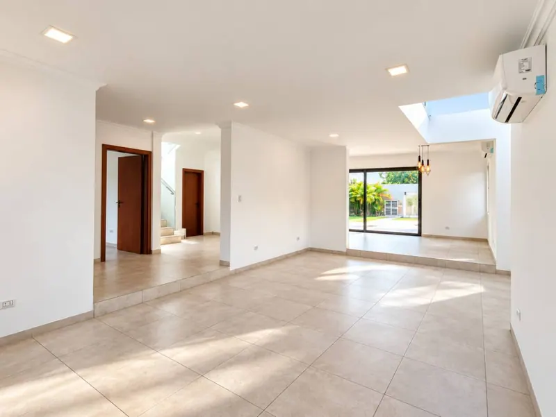 4-bedroom house for rent in the Ciudad Jardín gated community: foto 2 de 18