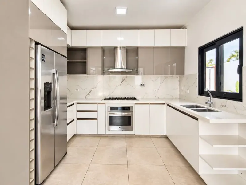 4-bedroom house for rent in the Ciudad Jardín gated community: foto 4 de 18