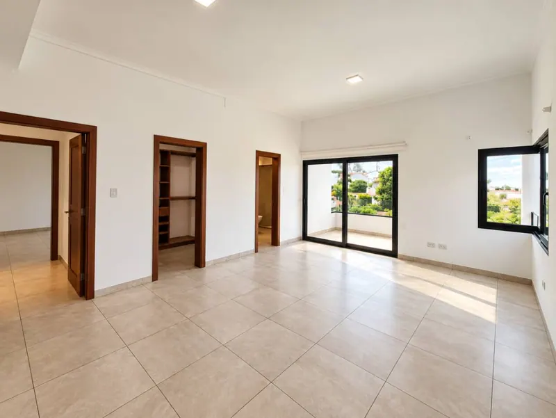 4-bedroom house for rent in the Ciudad Jardín gated community: foto 11 de 18