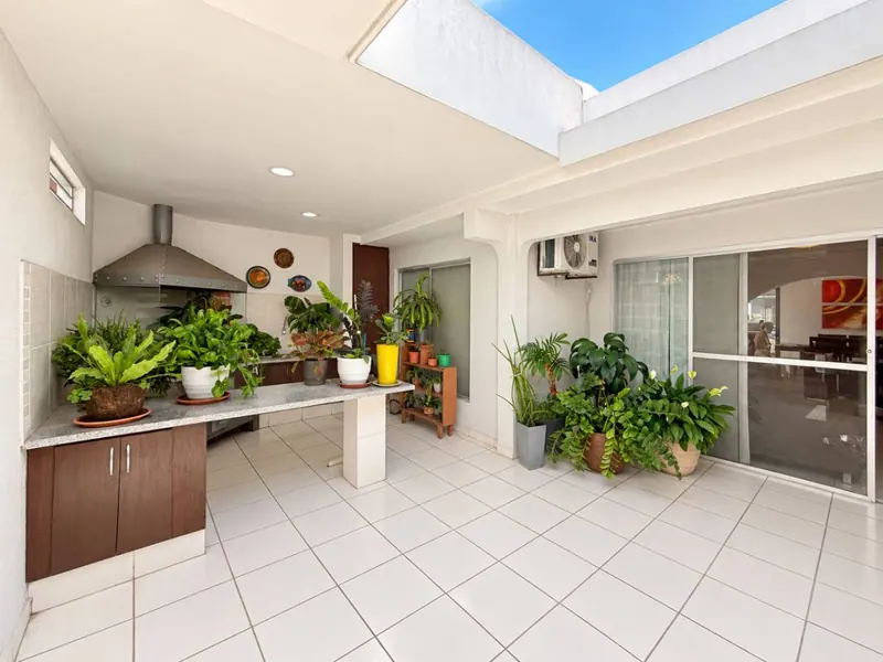 Casa con departamento independiente en venta en el barrio CONAVI: foto 4 de 23