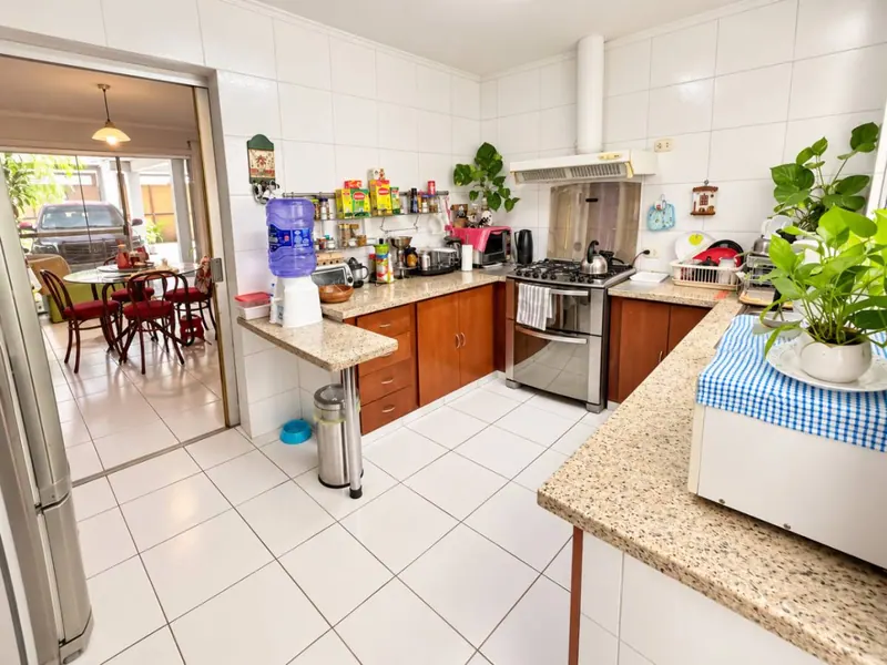 Casa con departamento independiente en venta en el barrio CONAVI: foto 8 de 23