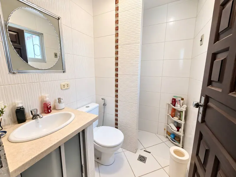 Casa con departamento independiente en venta en el barrio CONAVI: foto 9 de 23