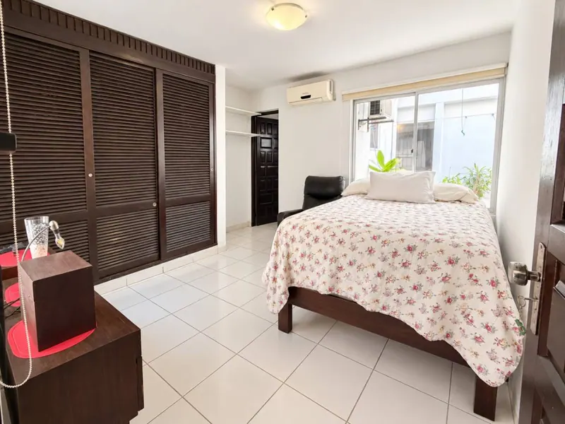 Casa con departamento independiente en venta en el barrio CONAVI: foto 11 de 23