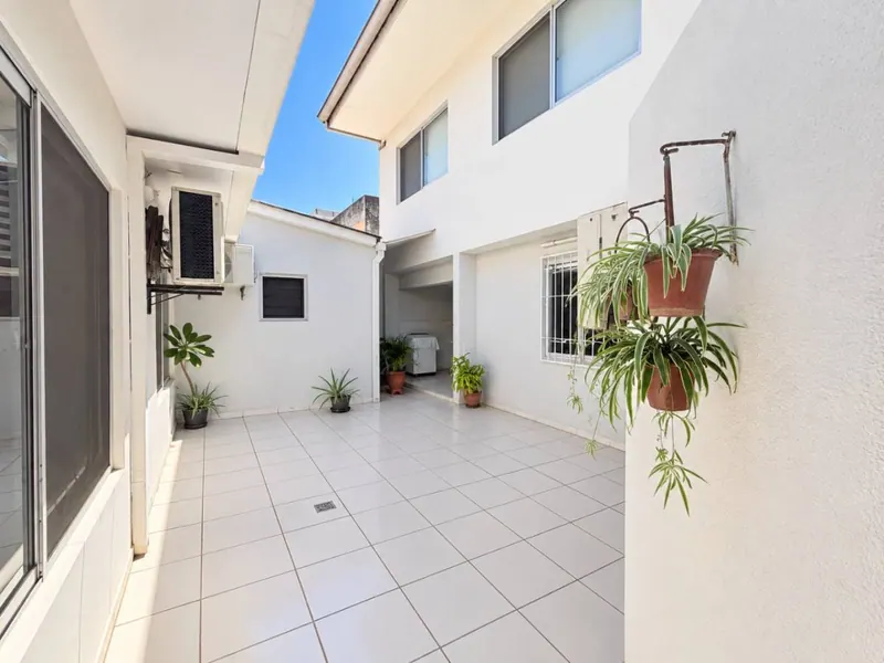 Casa con departamento independiente en venta en el barrio CONAVI: foto 15 de 23