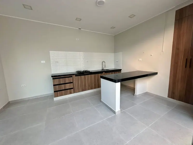 Casa de 6 dormitorios en venta en la Zona Este, Av. Virgen de Cotoca: foto 10 de 19