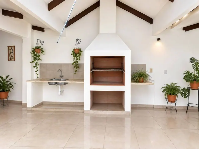 Casa de 6 dormitorios en venta en la Zona Este, Av. Virgen de Cotoca: foto 16 de 19