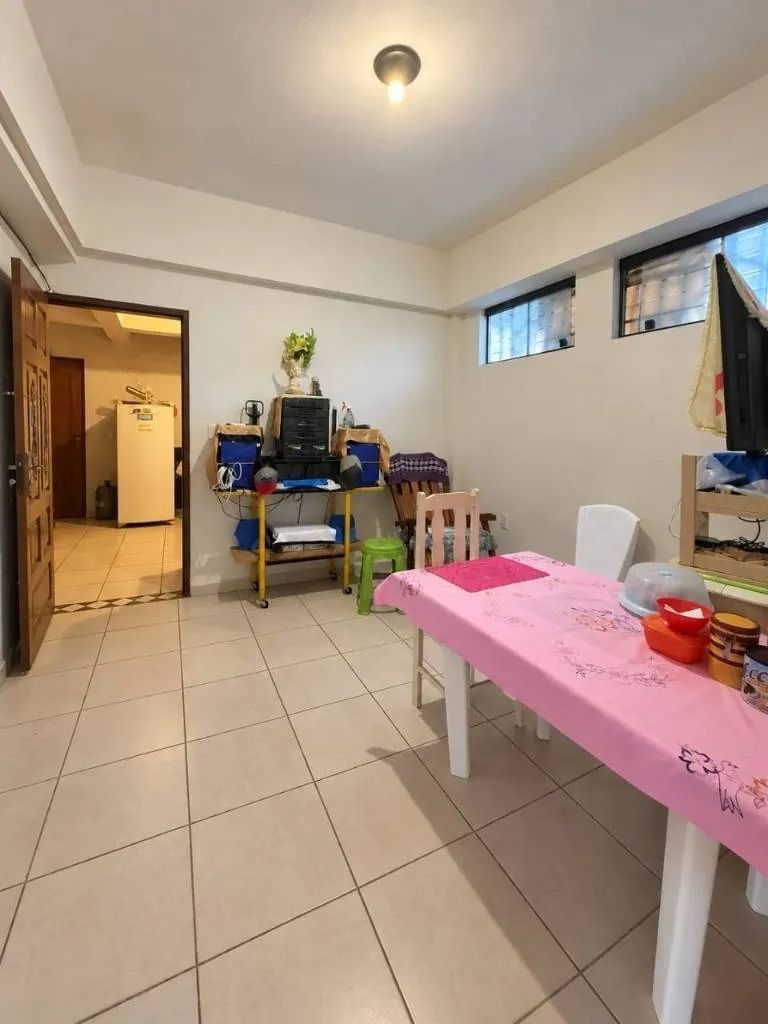 Edificio con 4 departamentos en venta en la Zona Este, 550,70 m²: foto 10 de 16