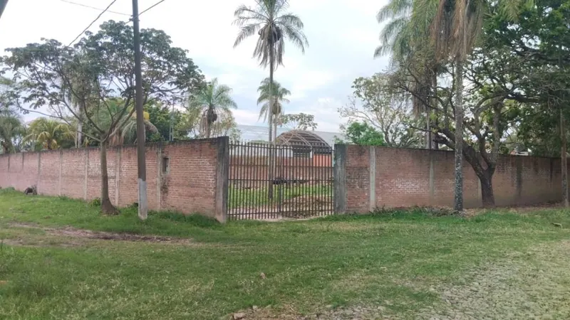 Corner lot for sale in La Guardia, 2,345 m², commercial use: foto 1 de 7