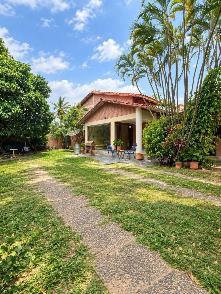 4-bedroom house for sale in the North Zone, 495 m² lot: foto 2 de 17