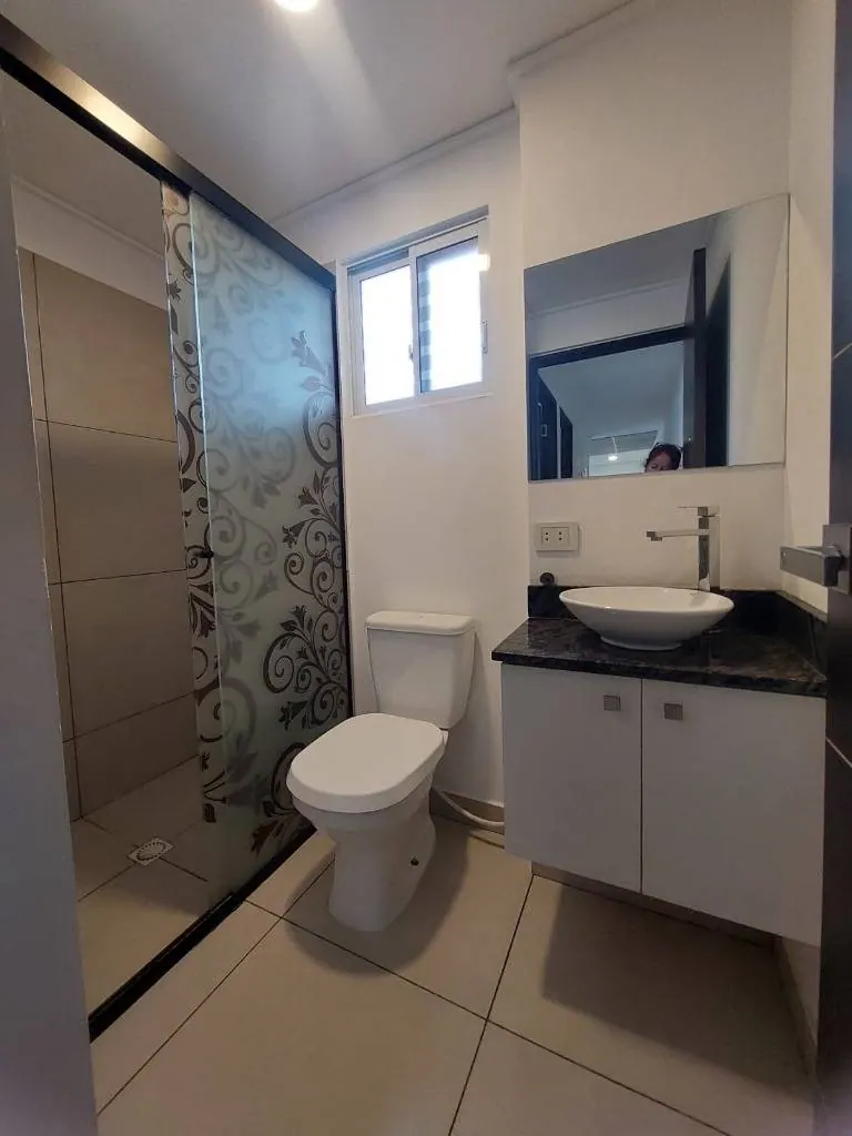 2-bedroom apartment with patio for rent in Living: foto 6 de 6