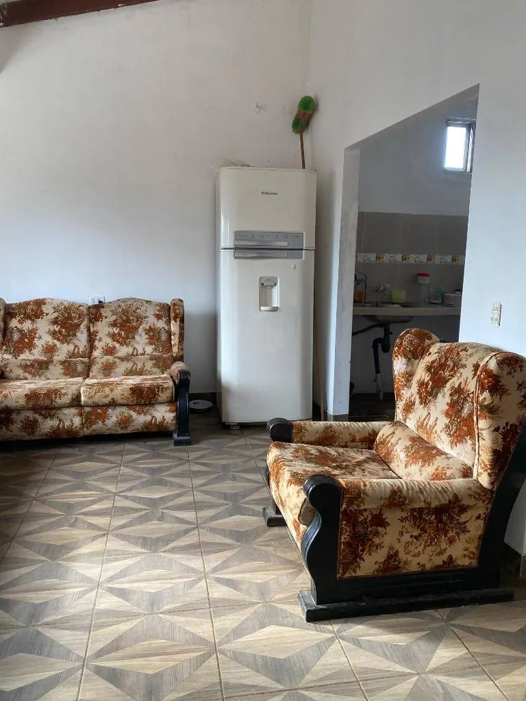Casa en esquina con 2 tiendas comerciales en venta en La Guardia: foto 4 de 7